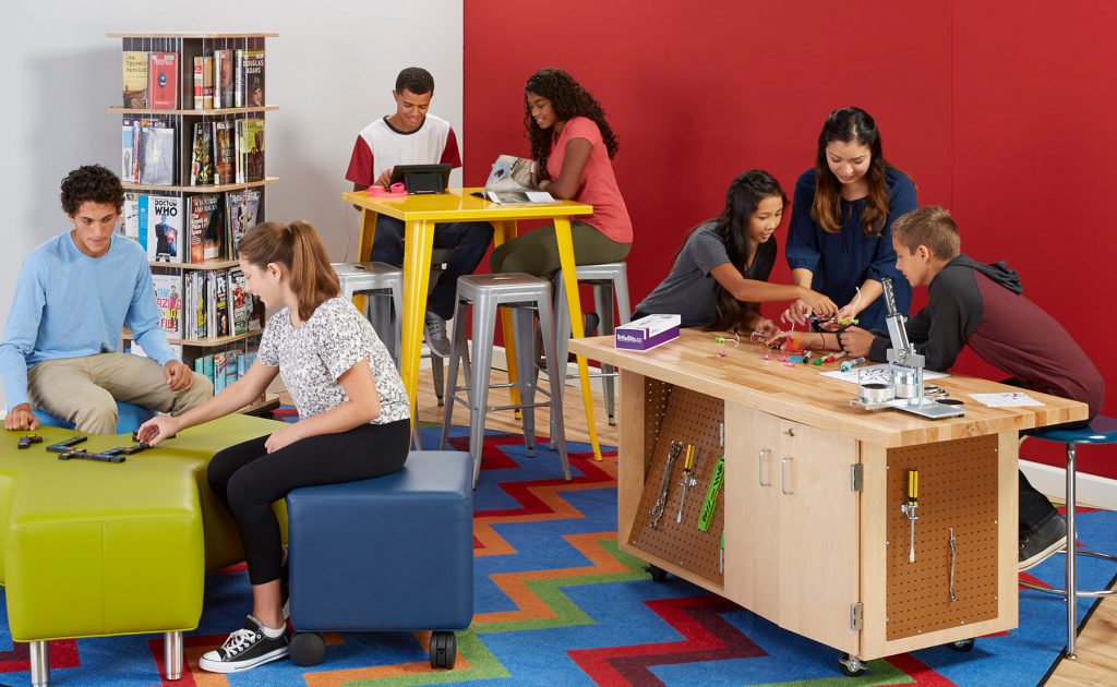 25 Reasons Library Makerspaces Are a Good Thing!
